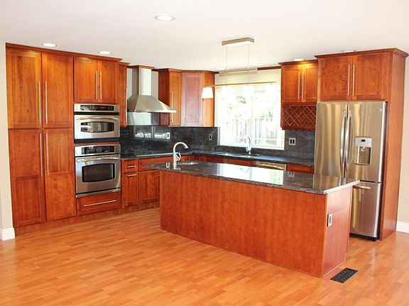 2nd image of 1736 Maysong Ct