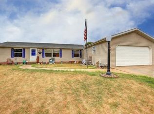 340 Plum Tree Dr, Urbana, IL 61802