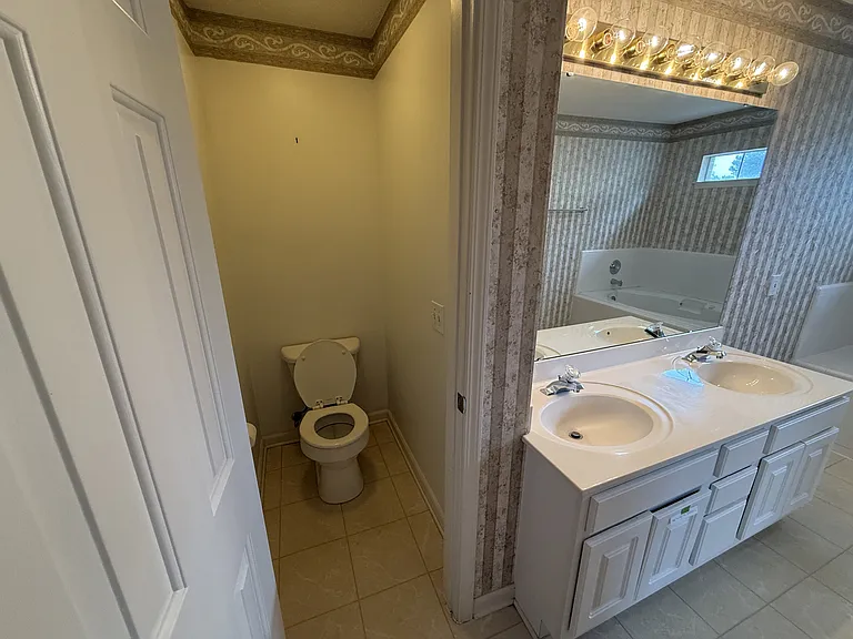 2804 Mulberry Ln #F-1 — Photo 18