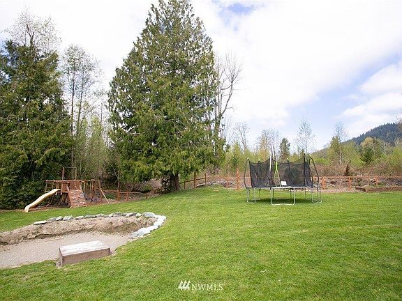 4th image of 5051 Aerie Ln