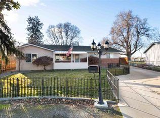 1520 N 37th Pl, Pasco, WA 99301