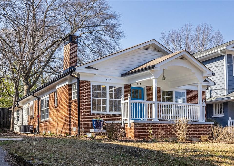 1st image of 312 Clifton Rd NE