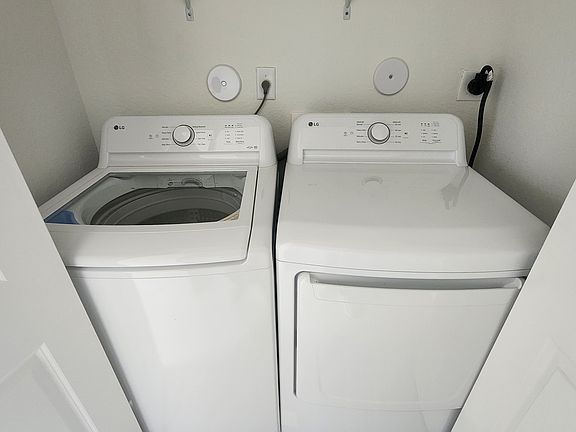 4th image of 2502 SE 23rd Rd