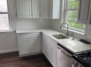 229 S Bryn Mawr Ave APT B, Bryn Mawr, PA 19010