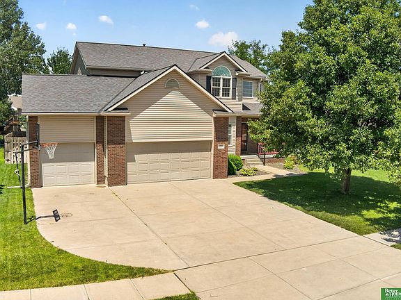 4th image of 5840 Clear Creek Dr