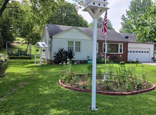 818 Commercial St, Warsaw, MO 65355