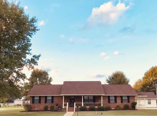 404 Manchester Ave, New Albany, MS 38652