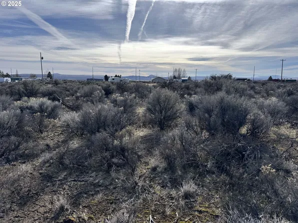Hemlock St #Tl500, Christmas Valley, OR 97641