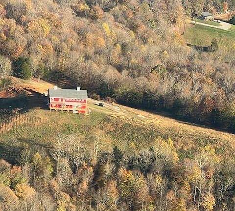 2nd image of 3100 Modoc Rd