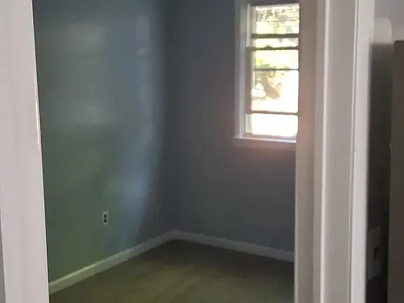 3 bed, $2,300 — Photo 4