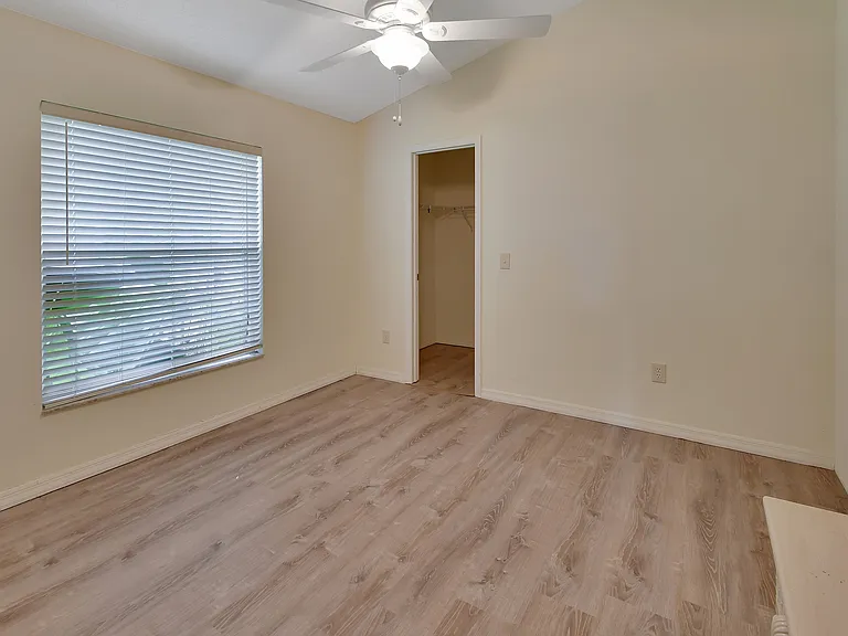 1110 Plover Pl — Photo 6