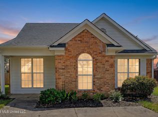 9193 Kaitlyn Dr, Walls, MS 38680