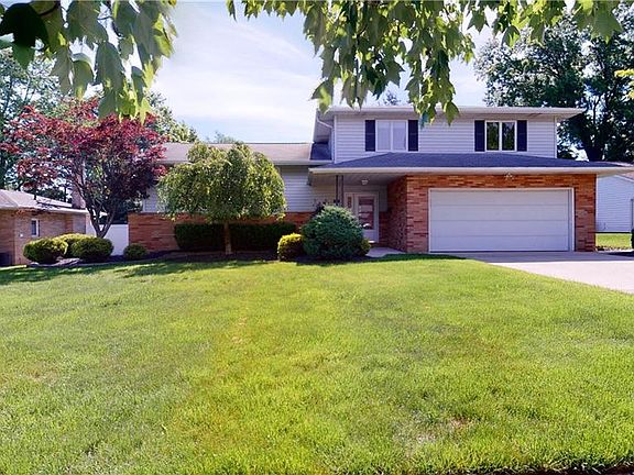 2nd image of 7641 Lexington Green St