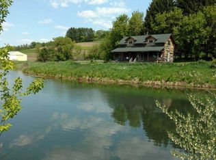 22038 County Rd, Richland Center, WI 53581