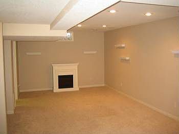 5th image of 315 Park St E