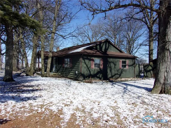 1529 Township Road 261, Fostoria, OH 44830