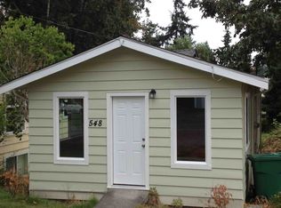 548 NE 104th St, Seattle, WA 98125