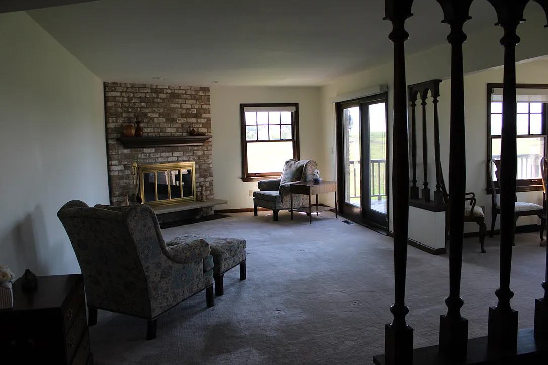 5 bed, 3.5 bath, 5862 sqft, $3,300 — Photo 4