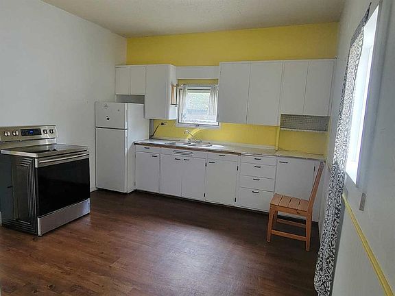 4th image of 5118 E 51st St