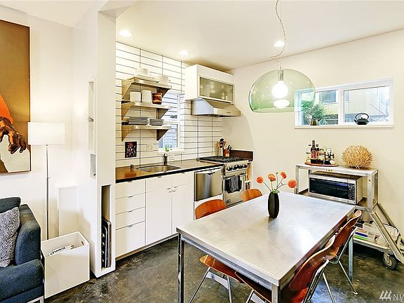 Bright kitchen with plenty of storage 