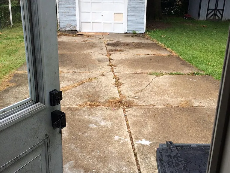 11922 Franklin Blvd #SINGLE HOU — Photo 17