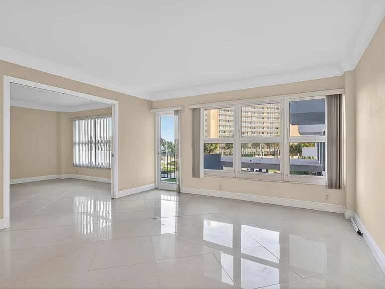 405 N Ocean Blvd #208 — Photo 8