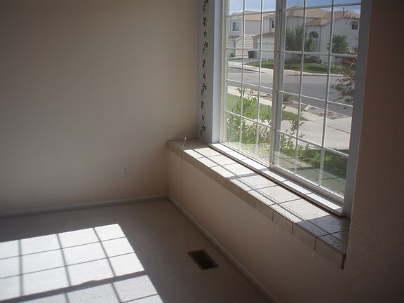 Fromal Dinning rooom