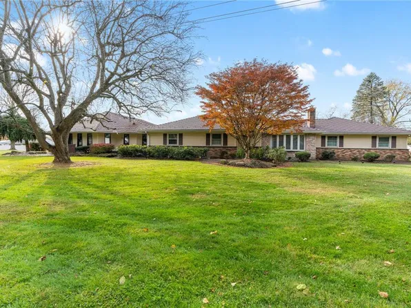 910 S Cedar Crest Blvd, Allentown, PA 18103