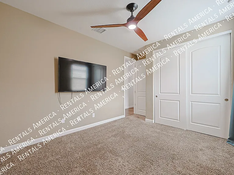 13607 W Briles Rd — Photo 16