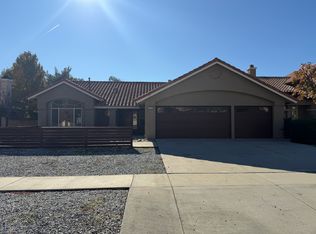 8489 Hunter Dr, Rancho Cucamonga, CA 91701