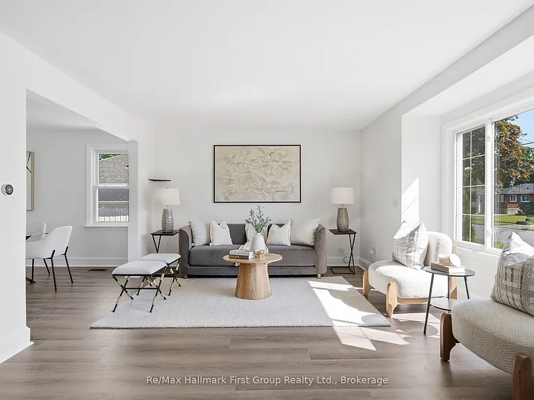 573 Sinclair St — Photo 10