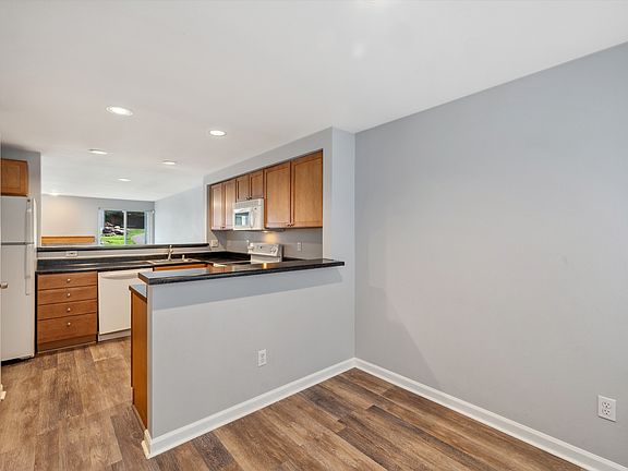 5th image of 26327 116th Ave SE APT E101