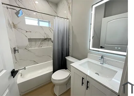 1894 Wesley Ct #2 — Photo 4