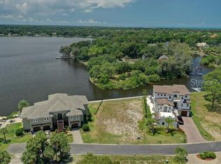 80 Inness Dr, Tarpon Springs, FL 34689