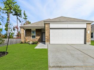 108 Cape Buffalo Dr, Huntsville, TX 77320