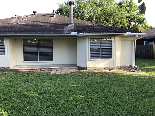 1703 Oak Valley Dr — Photo 17