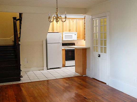 5th image of 2417 Carondelet St