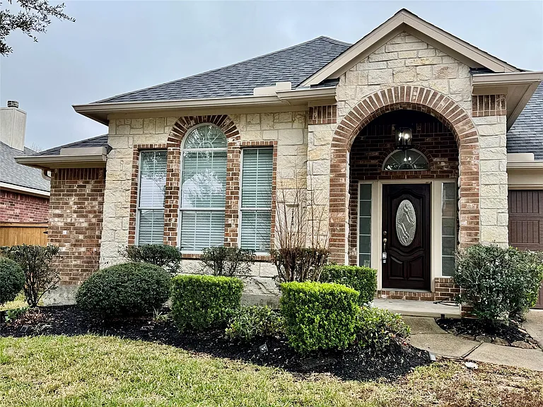 21424 Quail Point Ln — Photo 2