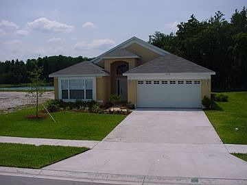 Front of the house 2