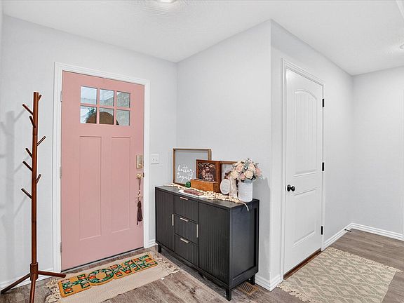 5th image of 4725 S 125th Road