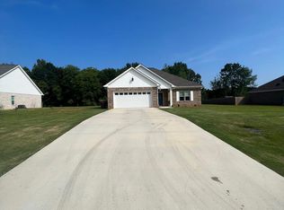4240 Snake Rd, Athens, AL 35611