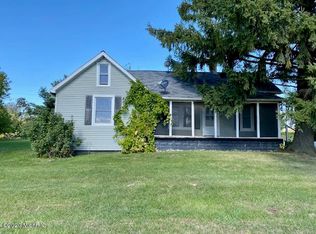 9194 Sayles Rd, Saranac, MI 48881