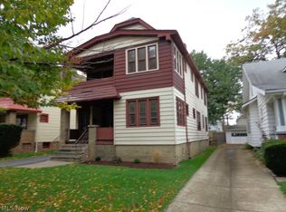 2192-2194 Wascana Ave, Lakewood, OH