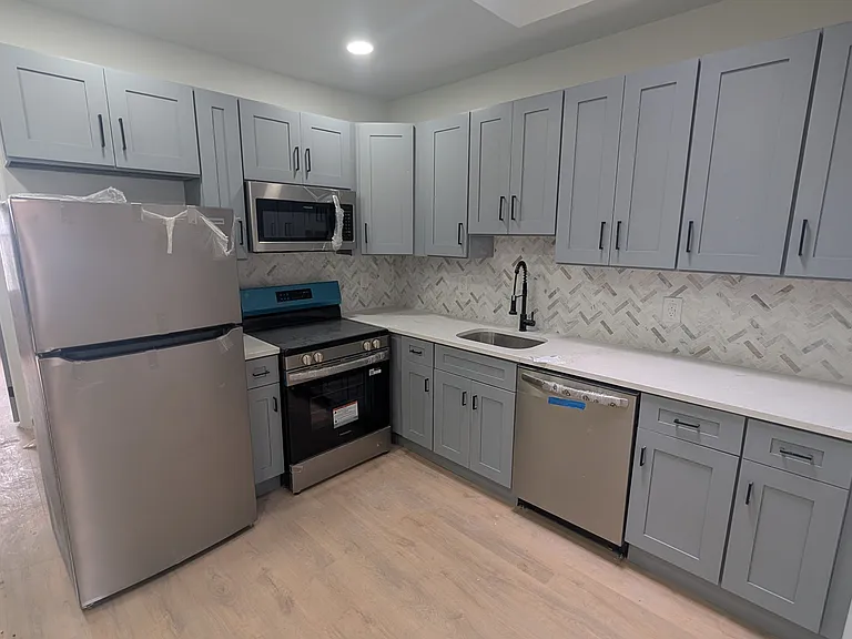 274 S Felton St #2 — Photo 5