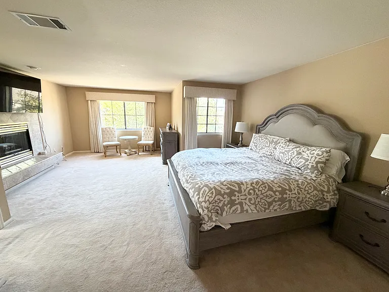 352 Troon Ct — Photo 19