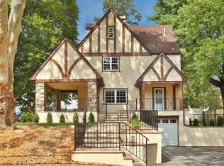 7 Stratford Rd, New Rochelle, NY 10804