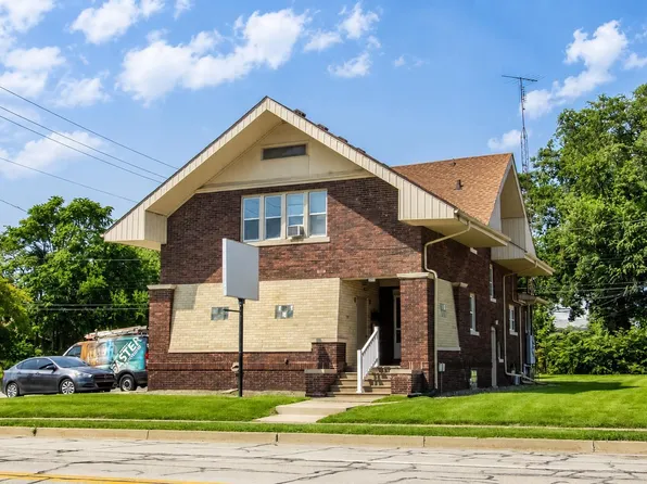 207 S Heaton St, Knox, IN 46534