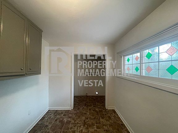 5th image of 3735 Travis Blvd