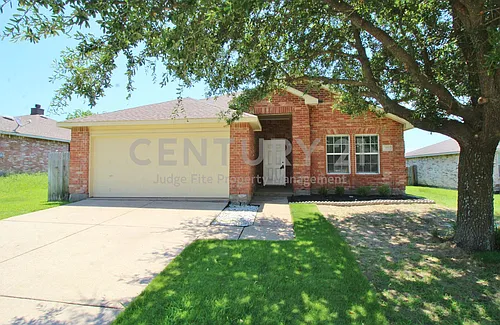 321 Briar Oaks Dr Photo 1