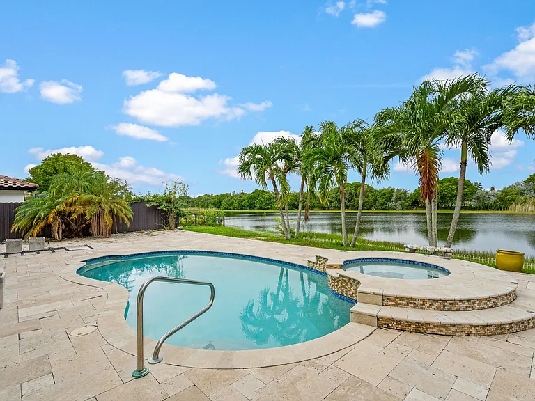 3654 SW 150th Ct — Photo 5